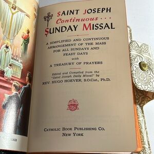 Vintage 1961 St. Joseph Continuous Sunday Missal Confraternity Version